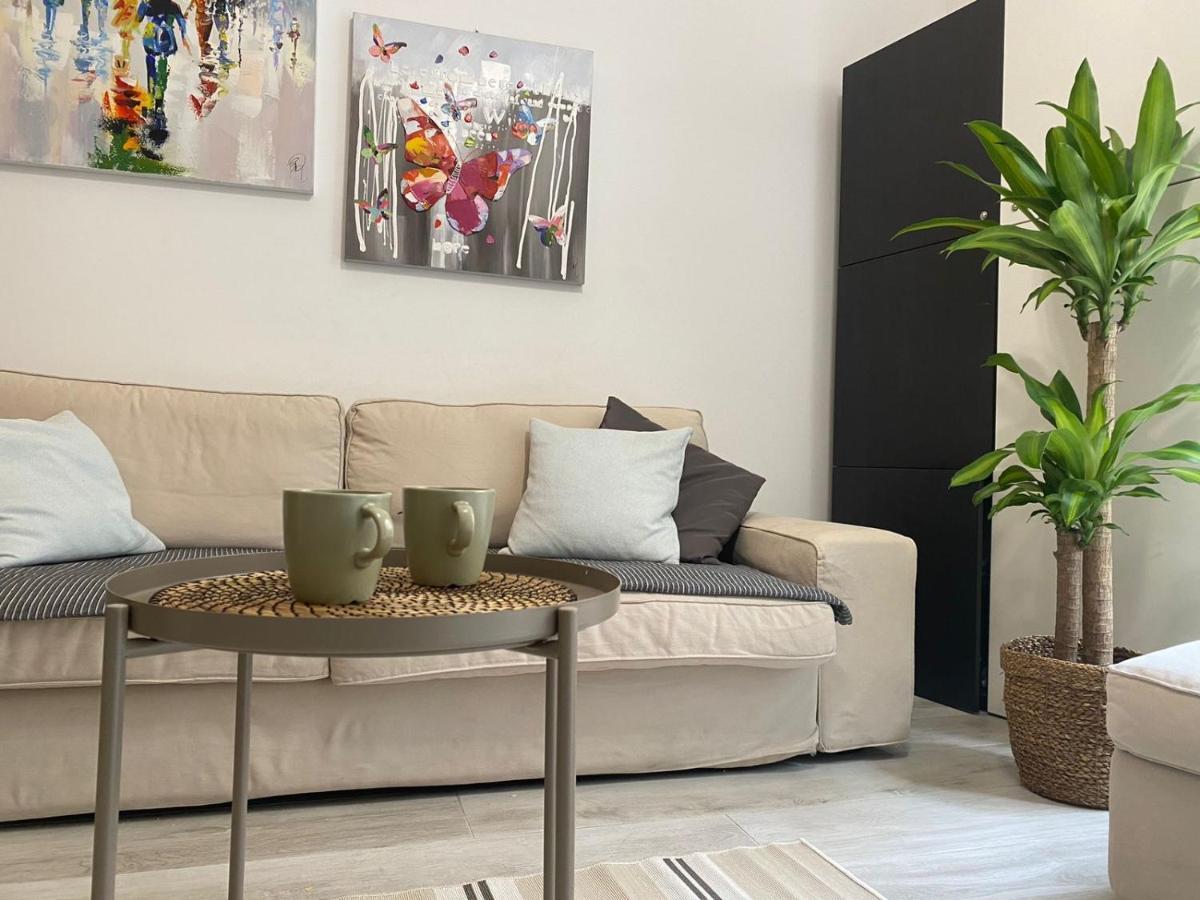 Apartment Alfonzetti-5 Min Walk To Central Train And Bus Station Catania Esterno foto