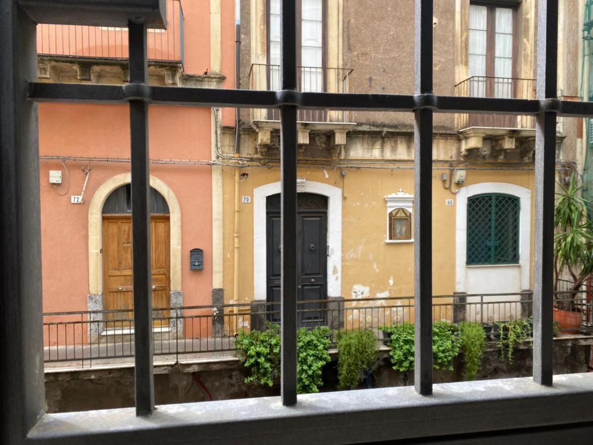 Apartment Alfonzetti-5 Min Walk To Central Train And Bus Station Catania Esterno foto